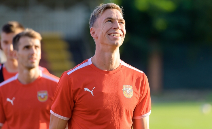 Анатолий Макаров