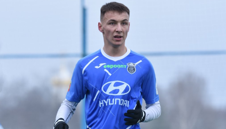 Денис Митрофанов. Фото ФК Ислочь