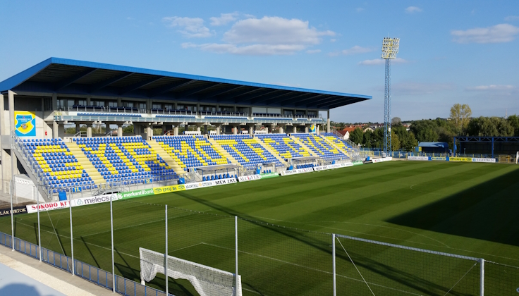 Стадион Алцуфер. Дьёр. Венгрия