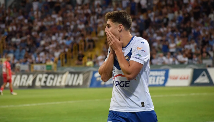 Илья Шкурин