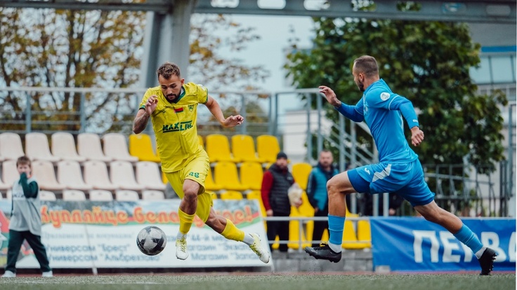 Первая лига-2024. 27-й тур. Волна - Макслайн - 1:2. Кирилл Кириленко. Фото ФК "Макслайн"