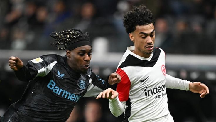 Германия-2024/25. 24-й тур. Айнтрахт - Байер - 1:4