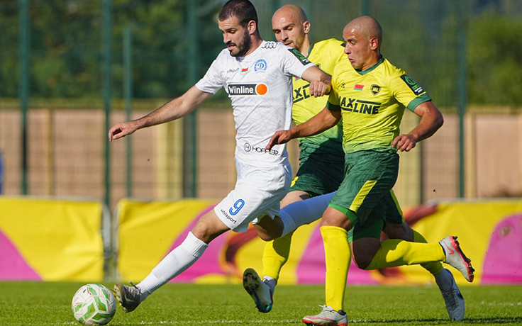 МЛ - Динамо (Минск). Душан Бакич, Сергей Русак и Руслан Лисакович. Фото ФК "Динамо" (Минск)