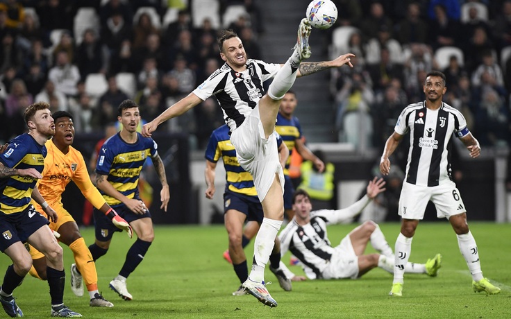 Италия-2024/25. Ювентус - Парма - 2:2