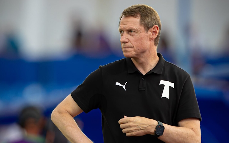 Олег Кононов