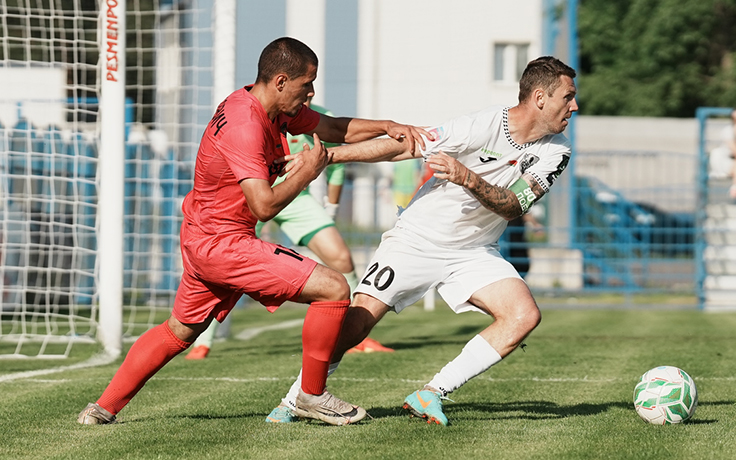 ЧБ-2025. Ислочь - МЛ. Руслан Лисакович и Олег Веретило. Фото ФК "МЛ"