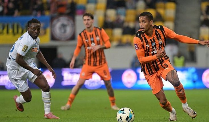 Украина-2025/26. 11-й тур. Шахтер Донецк - Динамо Киев - 3:1