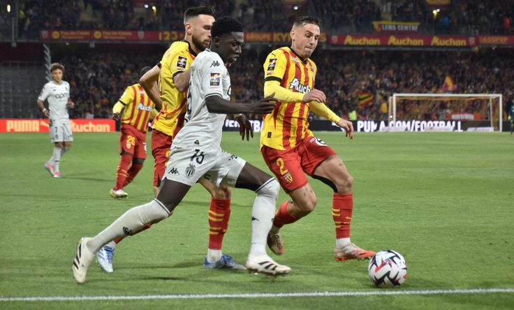 "Монако" — "Ланс". Прогнозы и варианты ставок на матч чемпионата Франции 8 ноября