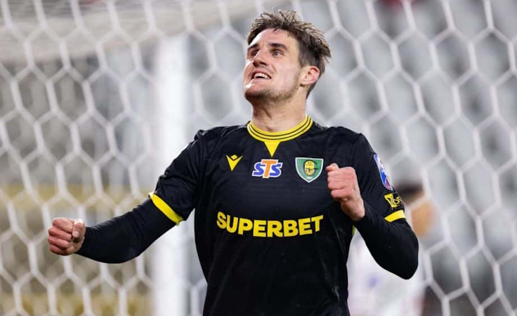 Илья Шкурин