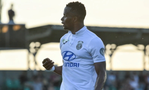 Момо Янсане. Фото fcisloch.by