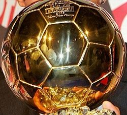 Золотой мяч