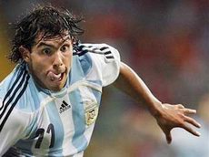 Карлос Тевес (Аргентина).