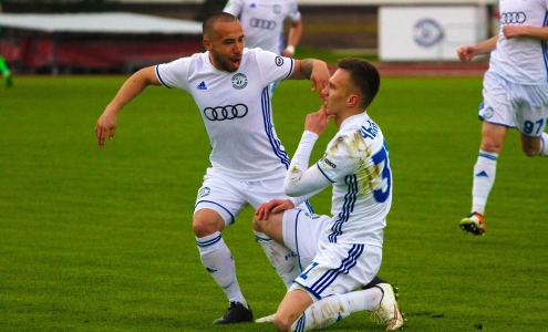 Леандро Торрес и Максим Чиж. Фото dynamo-brest.by