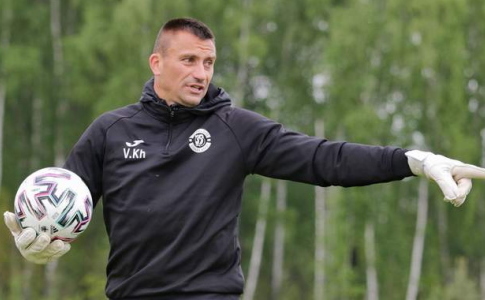 Василий Хомутовский